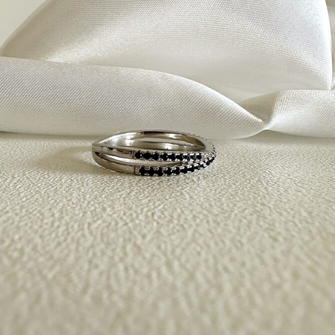 Soho Black CrissCross Band - Image 4